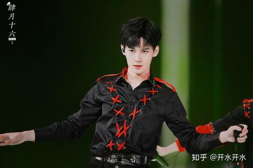 张真源吃瓜爆料,娱乐圈幕后真相大揭秘