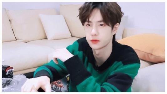 娱乐吃瓜王一博,娱乐吃瓜界的风云人物